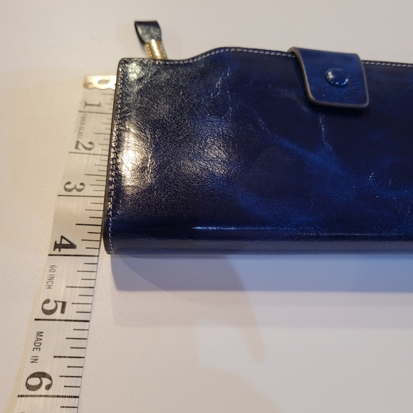Yaluxe waxed a genuine leather wallet.  Blue. - Picture 12 of 13